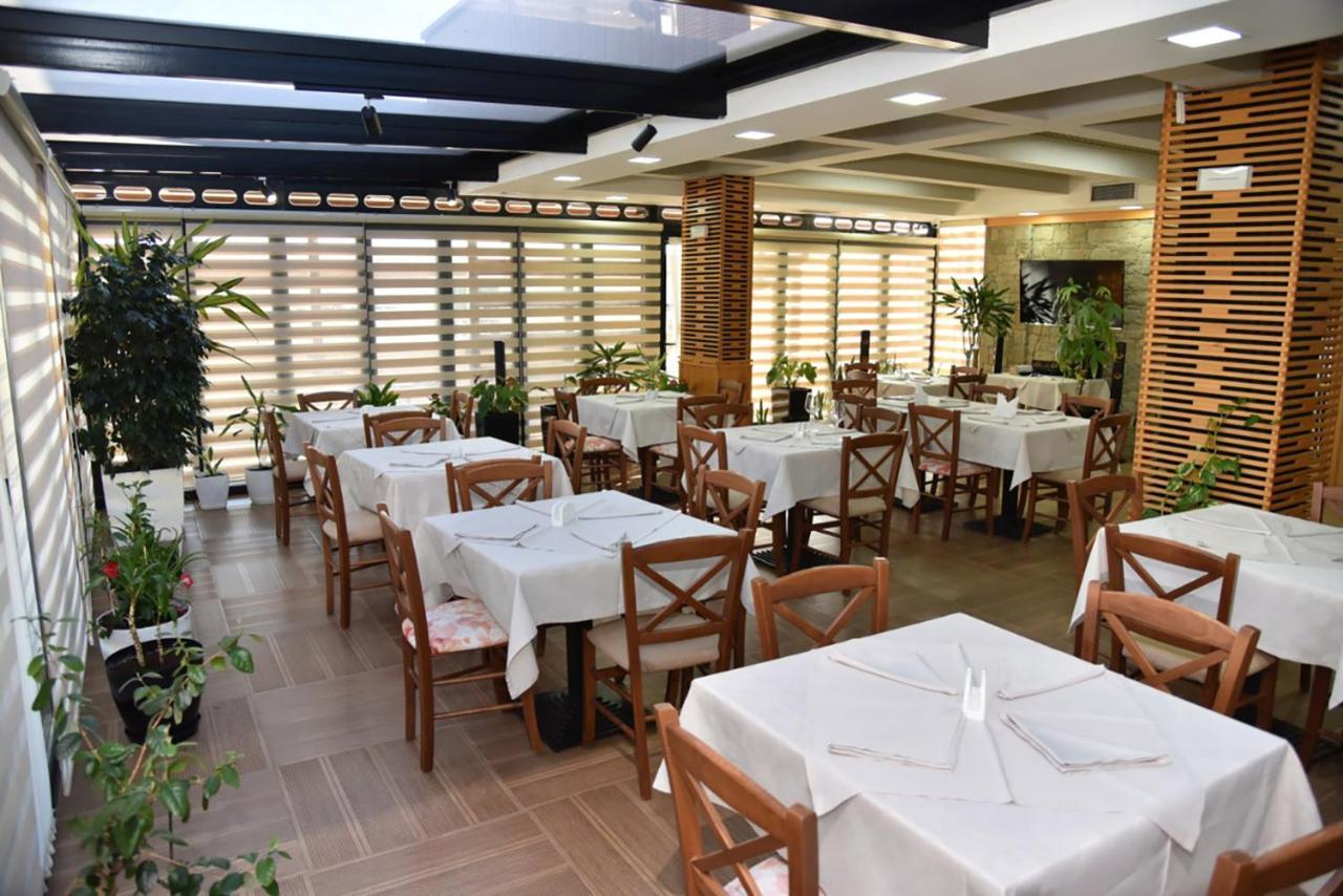 Hotel Imperiale Durrës Kültér fotó