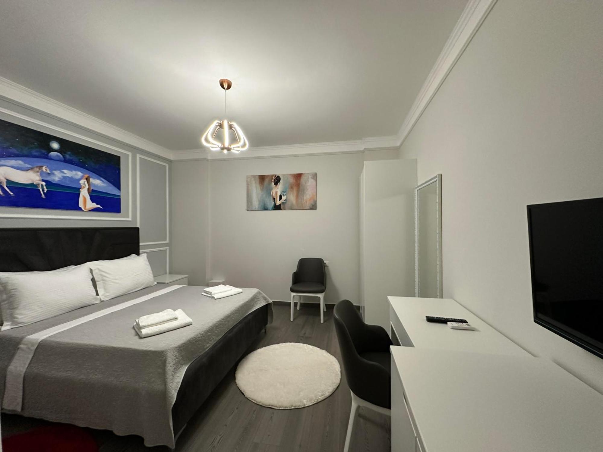 Hotel Imperiale Durrës Kültér fotó